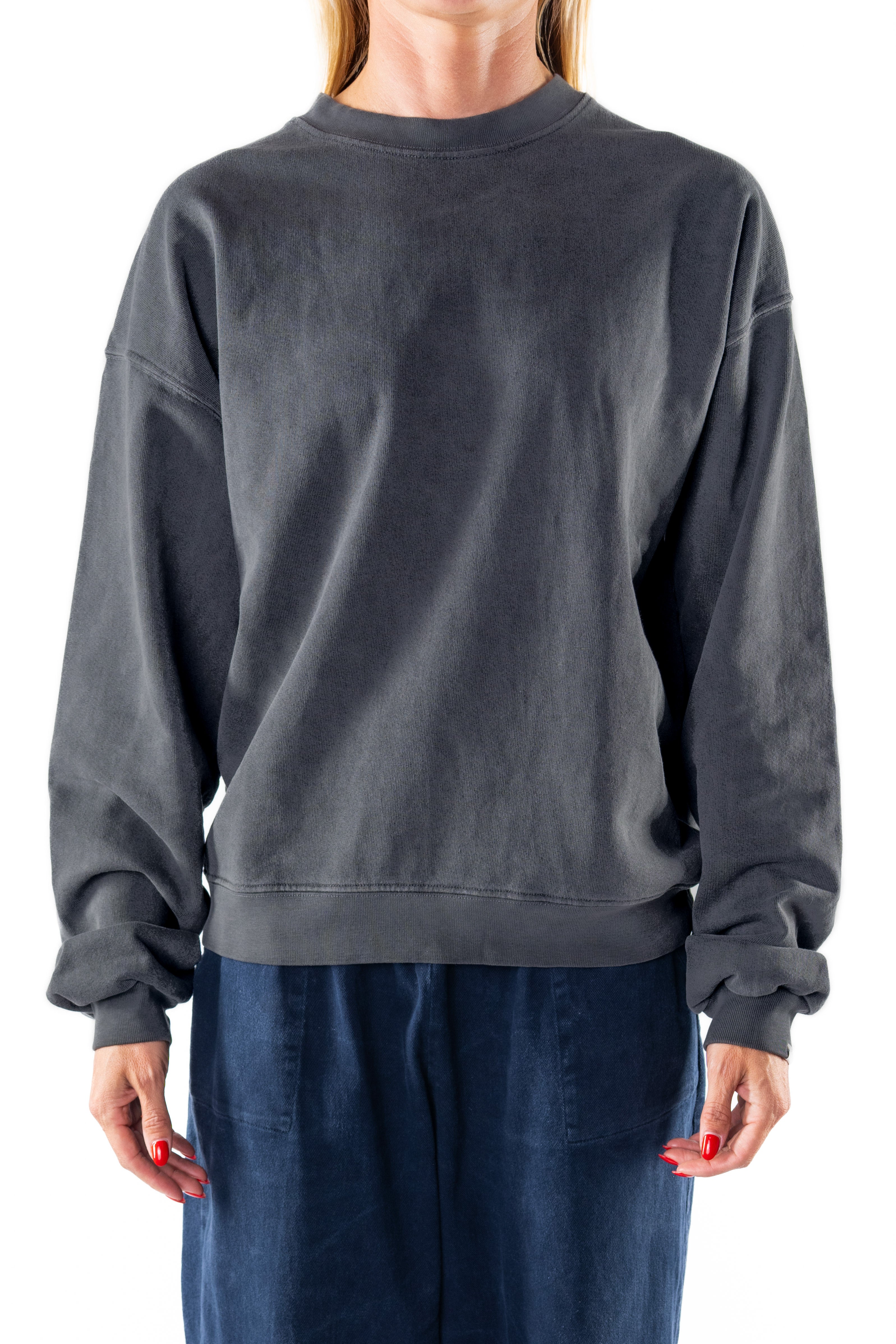 Post Surf Crewneck Sweatshirt: Classic Cotton for Everyone - ARIKO LA