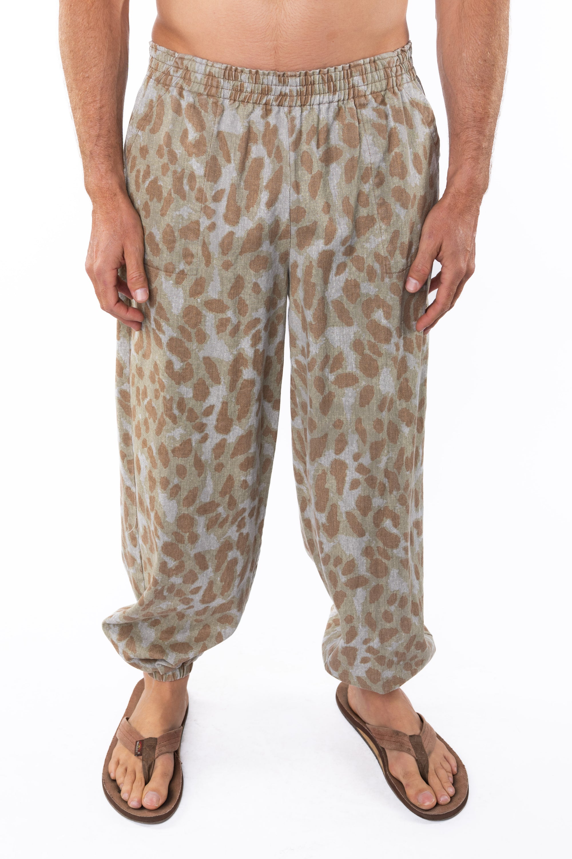 Man wearing Leopard Camo day pants. 